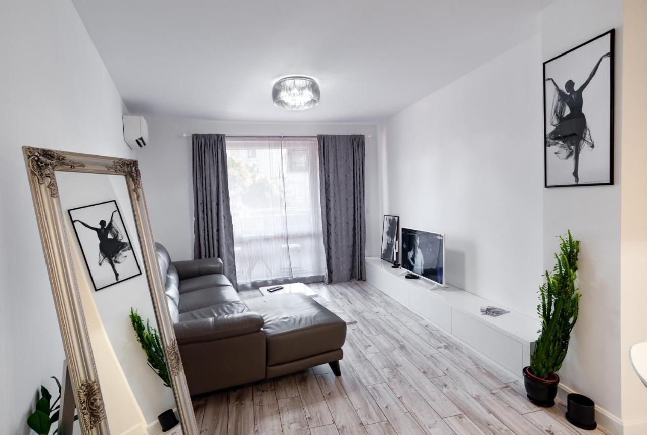 Beautiful Place In The Heart Of The City!!!! Apartment Plovdiv Exterior photo